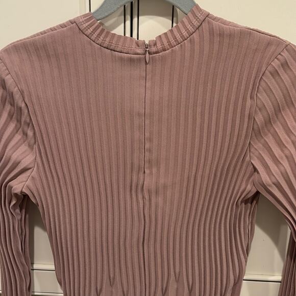 REISS Accordion blouse, size S or 4 - Picture 8 of 9